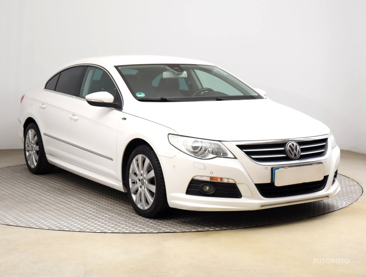 Volkswagen Passat CC, 2011 - celkový pohled