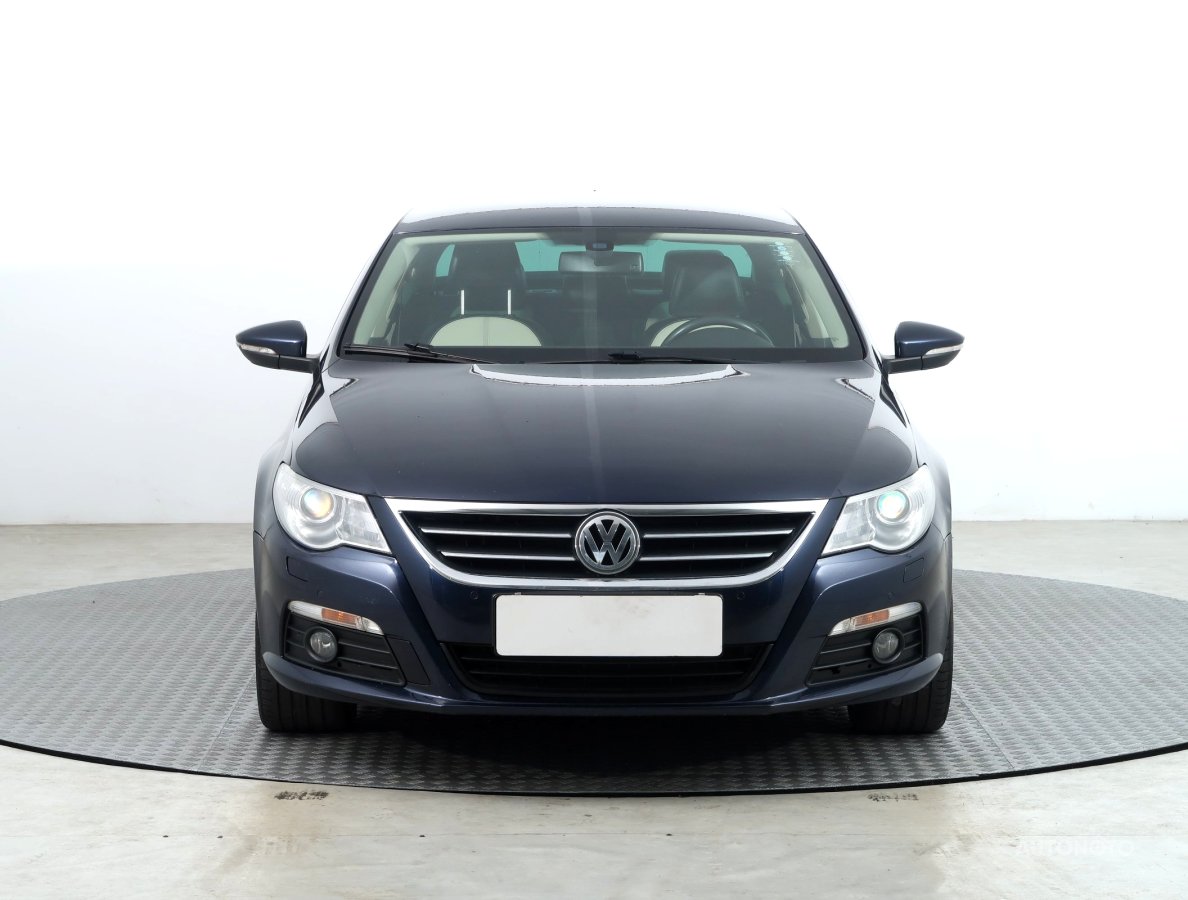 Volkswagen Passat CC, 2011 - pohled č. 2