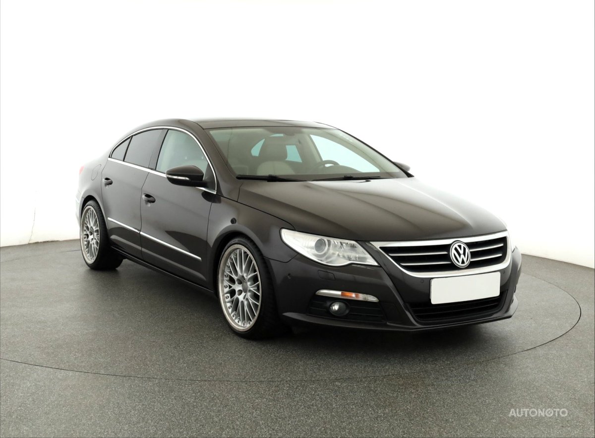 Volkswagen Passat CC, 2010 - celkový pohled
