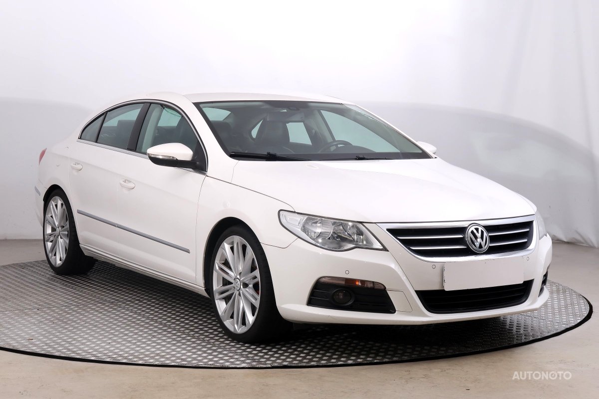Volkswagen Passat CC, 2011 - celkový pohled
