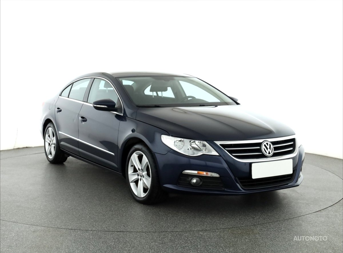 Volkswagen Passat CC, 2011 - celkový pohled