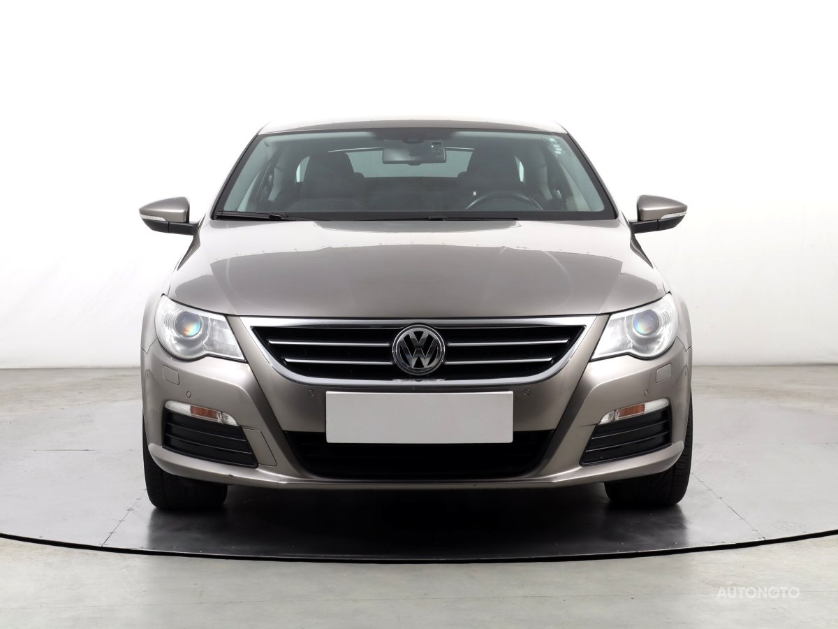 Volkswagen Passat CC, 2011 - pohled č. 2