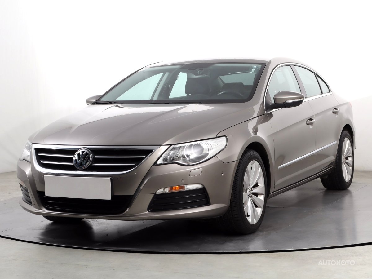 Volkswagen Passat CC, 2011 - pohled č. 3