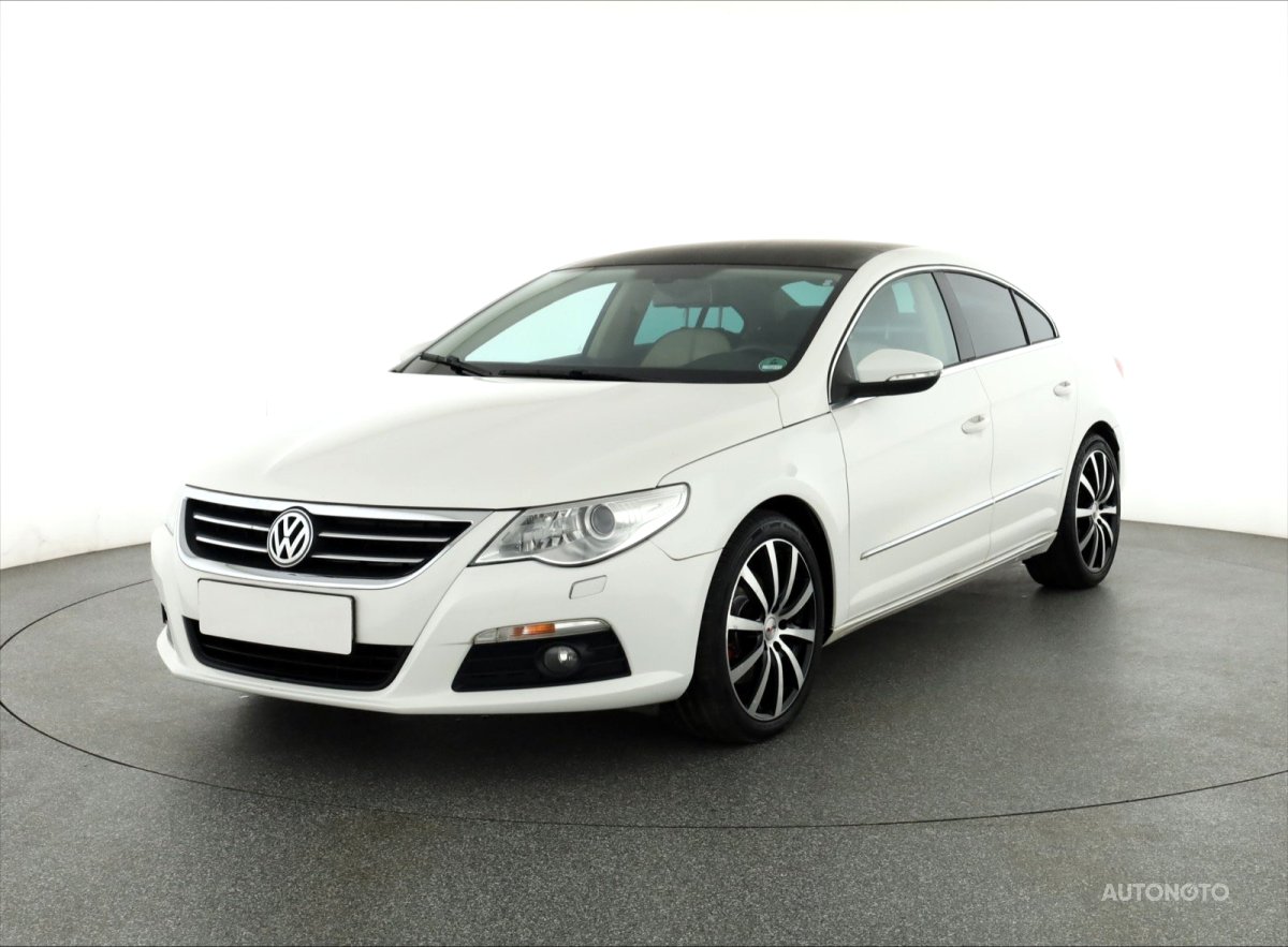 Volkswagen Passat CC, 2009 - pohled č. 3