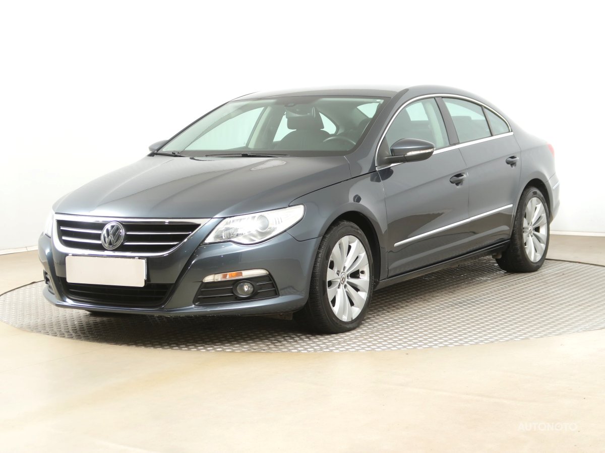 Volkswagen Passat CC, 2009 - pohled č. 3