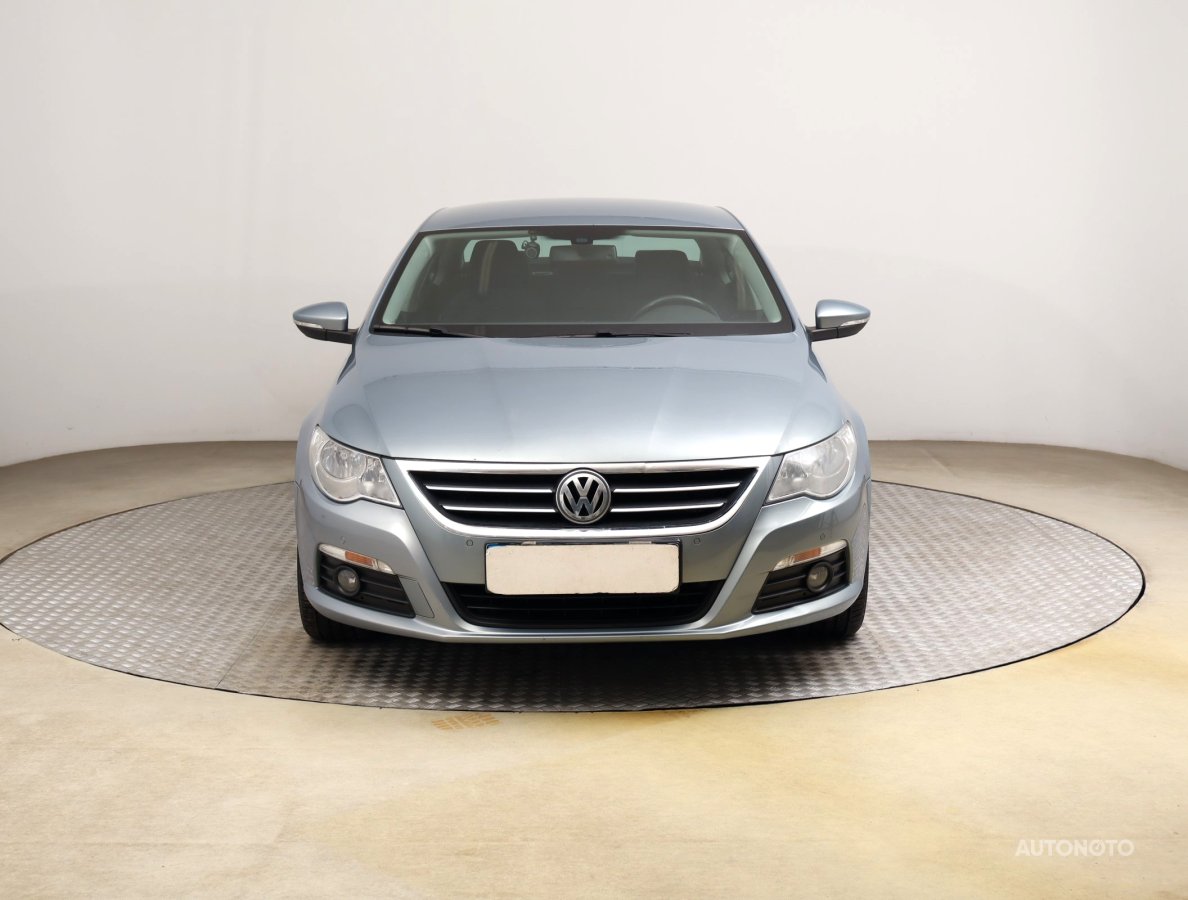 Volkswagen Passat CC, 2011 - pohled č. 2