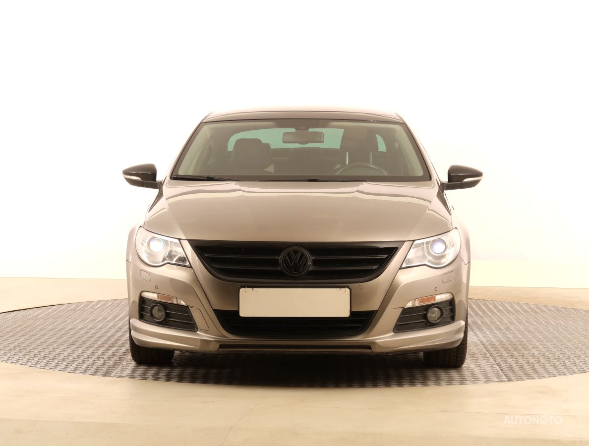 Volkswagen Passat CC, 2011 - pohled č. 2