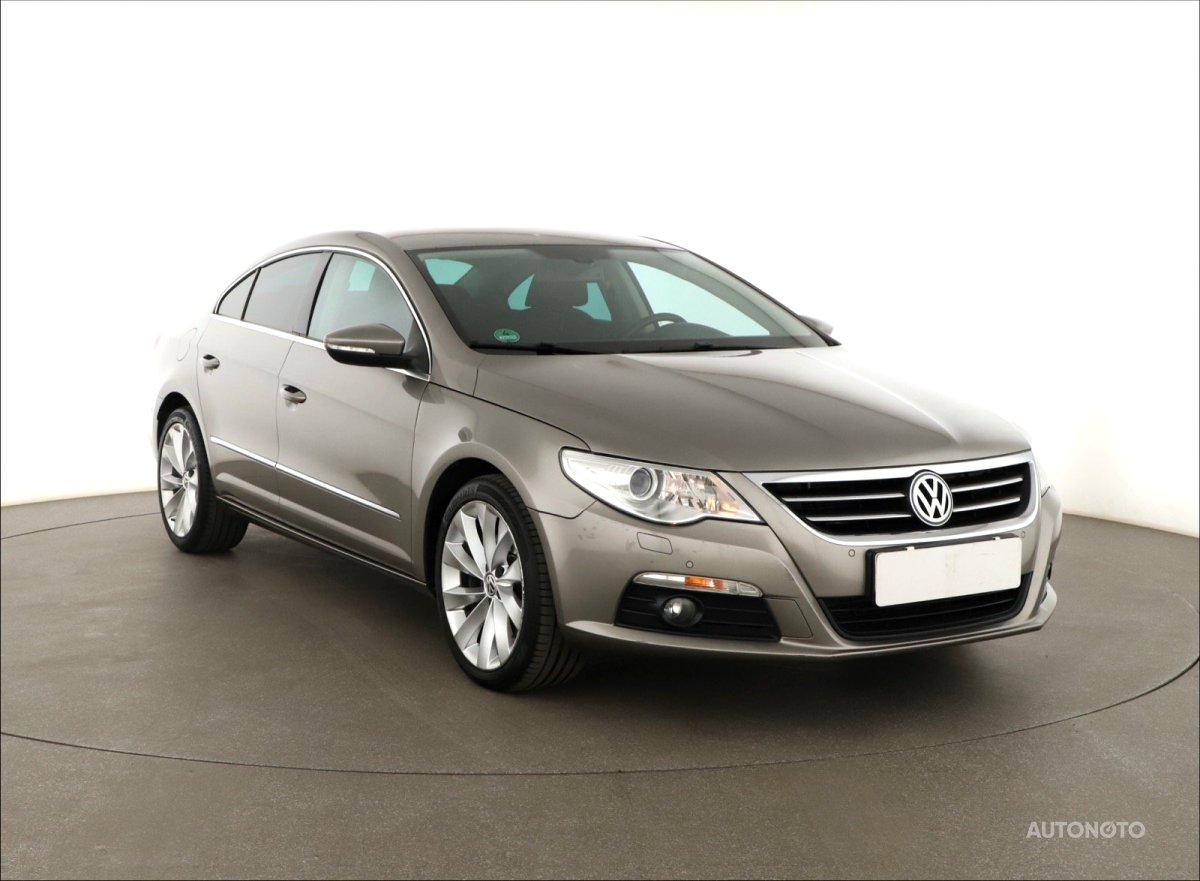 Volkswagen Passat CC, 2010 - celkový pohled