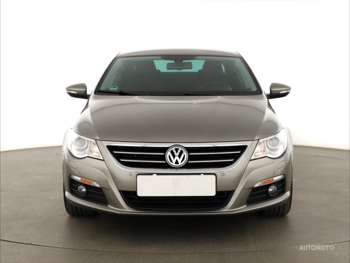 Volkswagen Passat CC, 2010 - pohled č. 2