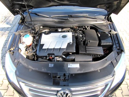 Volkswagen Passat CC, 2010 - pohled č. 9