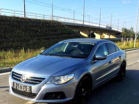 Volkswagen Passat CC, 2009 - pohled č. 3