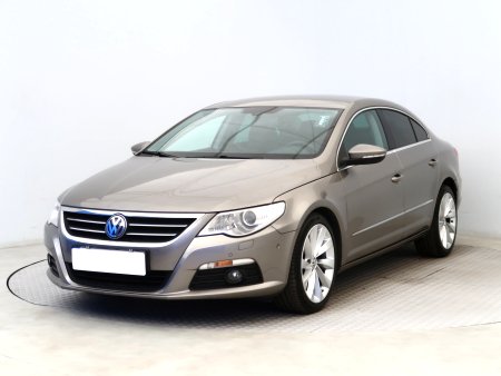 Volkswagen Passat CC, 2010 - pohled č. 3