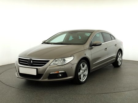 Volkswagen Passat CC, 2010 - pohled č. 3