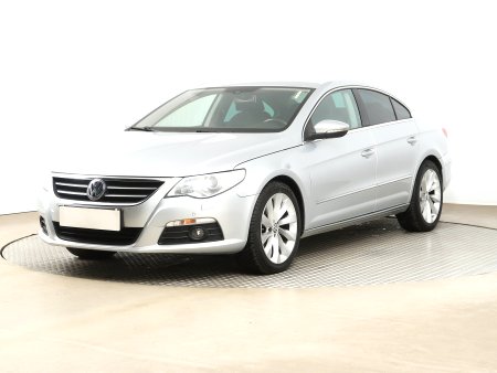 Volkswagen Passat CC, 2011 - pohled č. 3