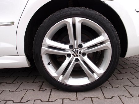 Volkswagen Passat CC, 2011 - pohled č. 9