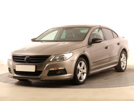 Volkswagen Passat CC, 2011 - pohled č. 3