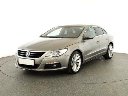 Volkswagen Passat CC, 2009 - pohled č. 3