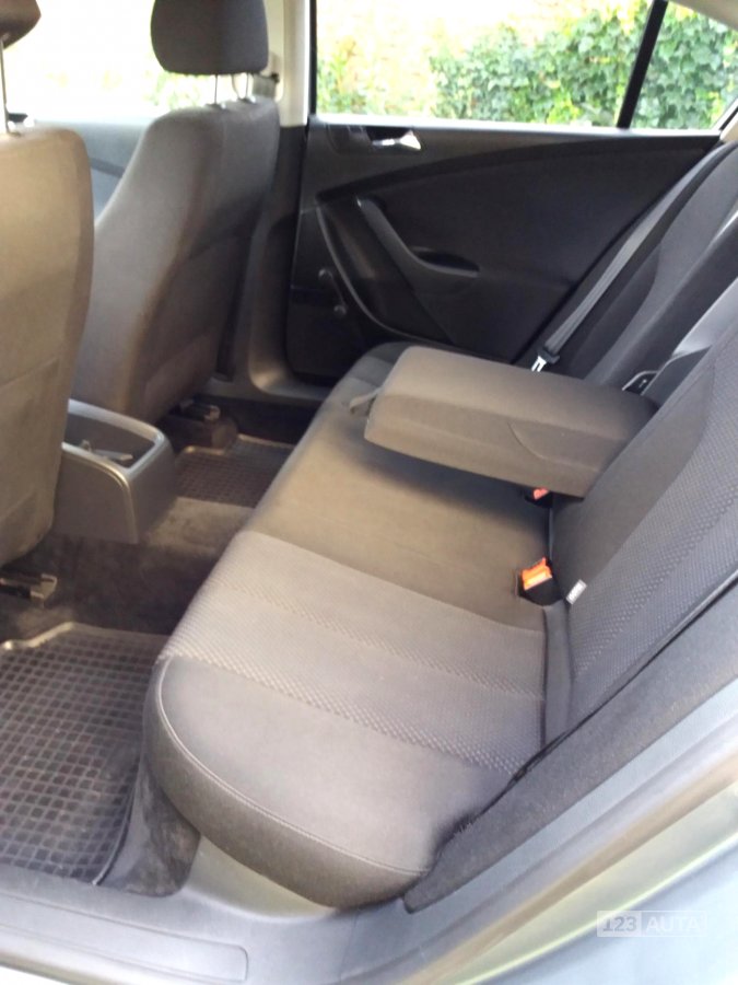 Volkswagen Passat, 2005 - pohled č. 13