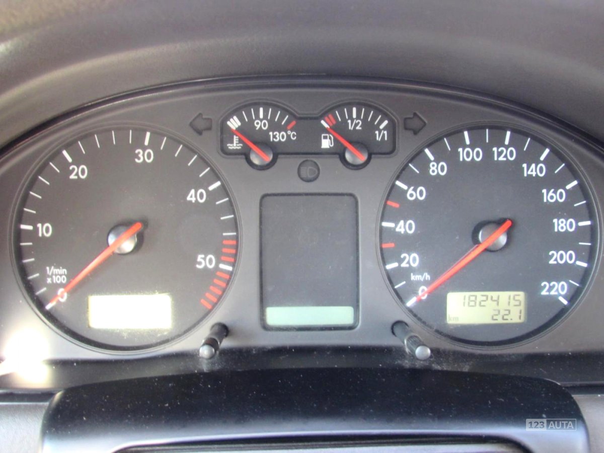 Volkswagen Passat, 1998 - pohled č. 24