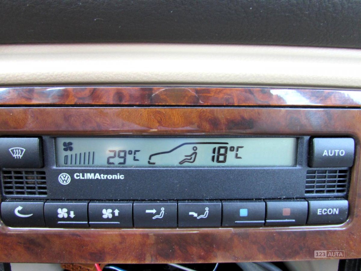 Volkswagen Passat, 1998 - pohled č. 25