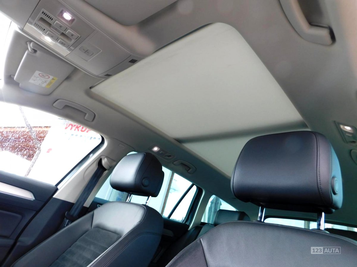 Volkswagen Passat, 2015 - pohled č. 20