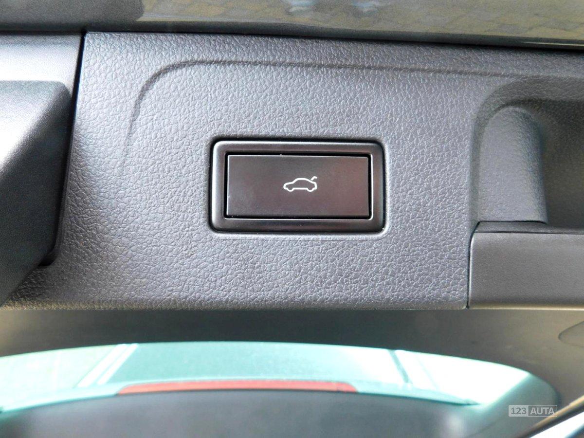 Volkswagen Passat, 2015 - pohled č. 22