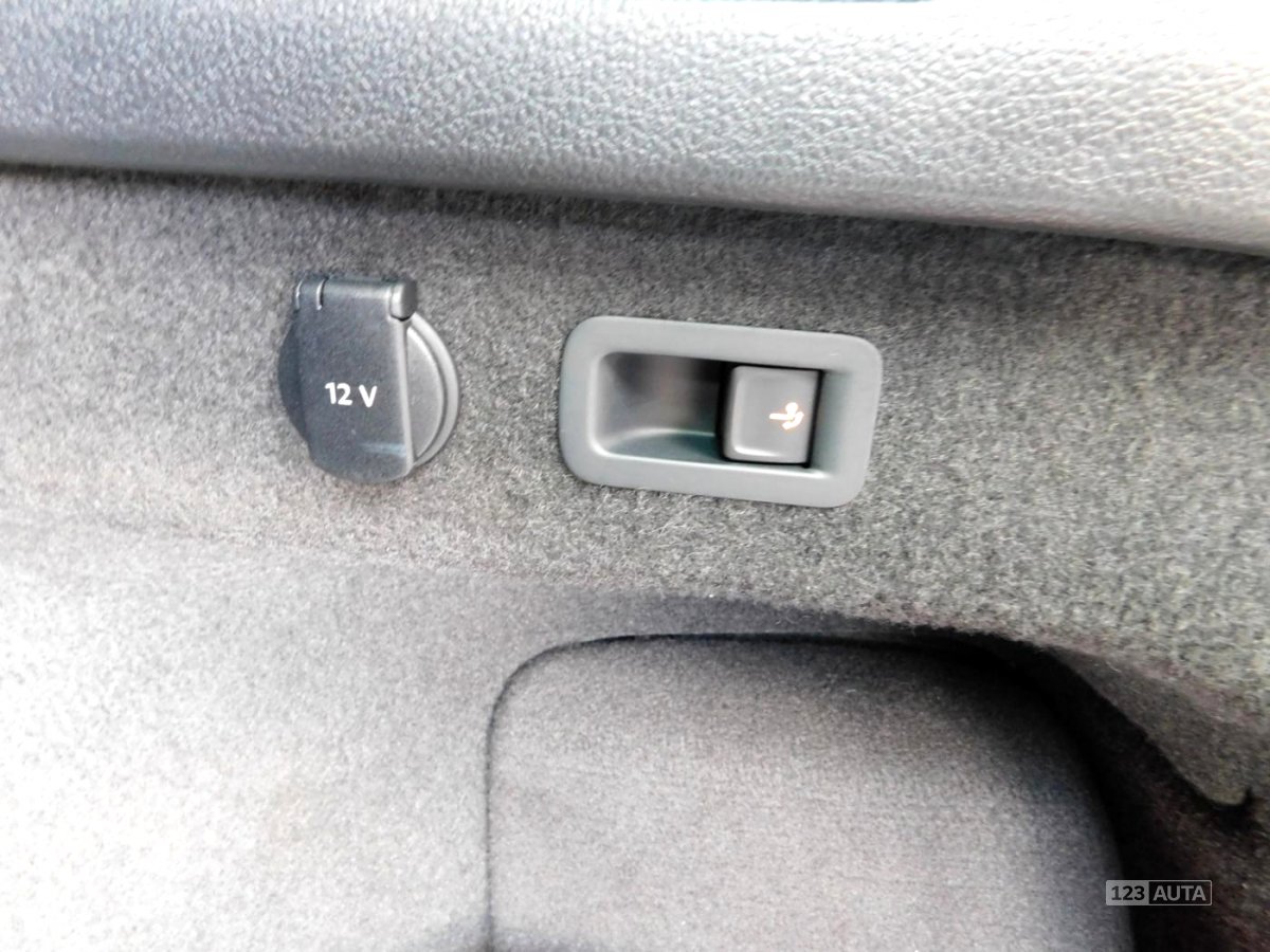 Volkswagen Passat, 2015 - pohled č. 23