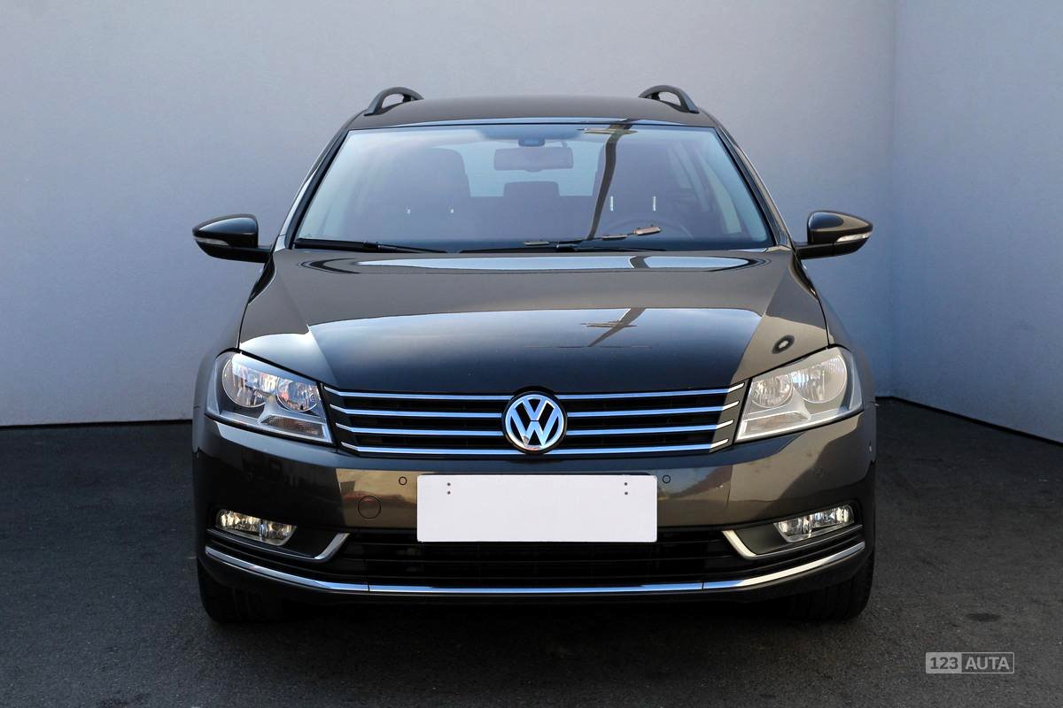 Volkswagen Passat, 2014 - pohled č. 2
