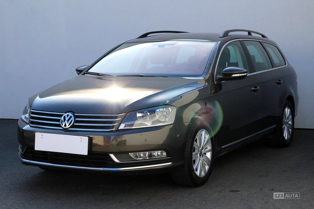 Volkswagen Passat, 2014 - pohled č. 3