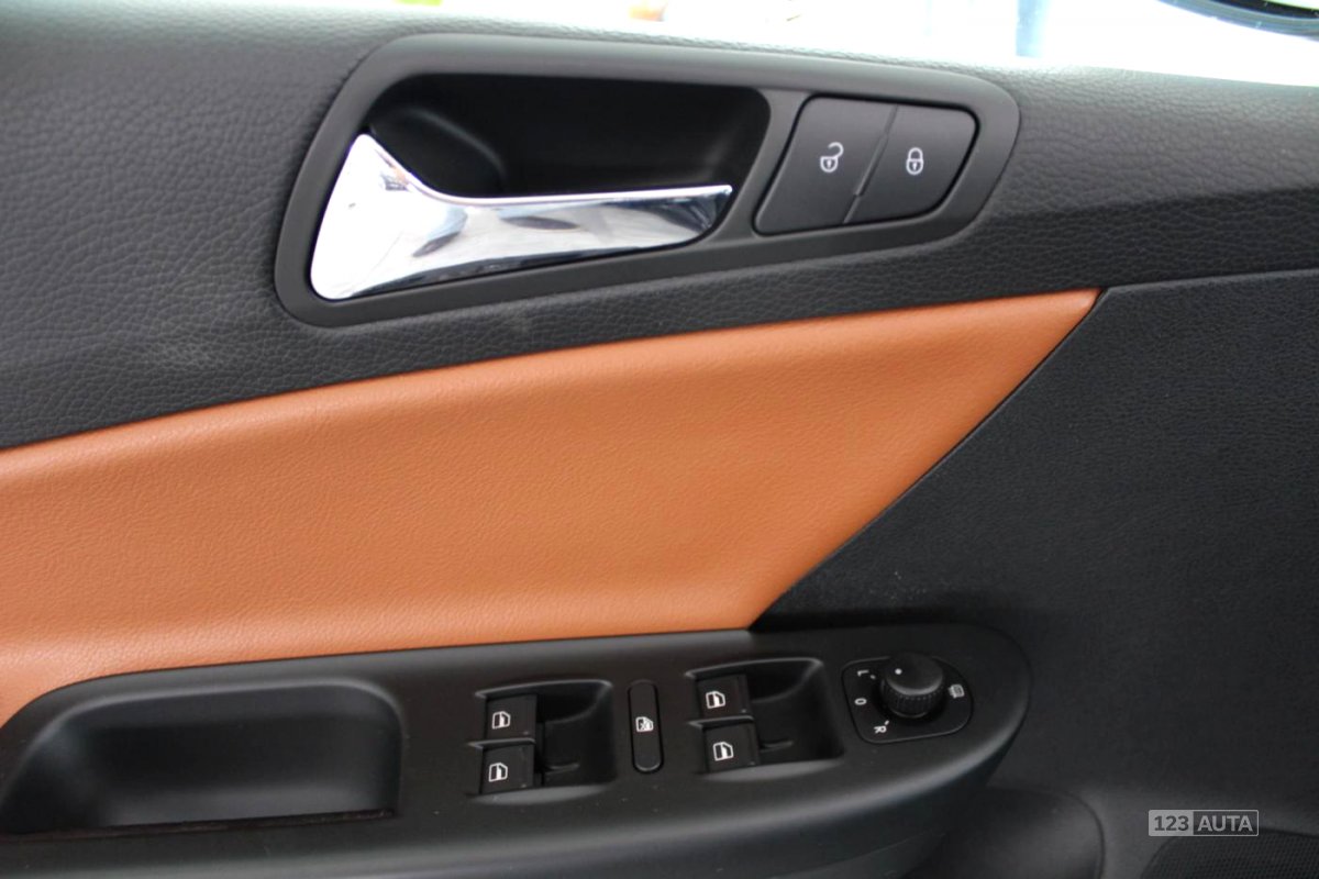 Volkswagen Passat, 2008 - pohled č. 12