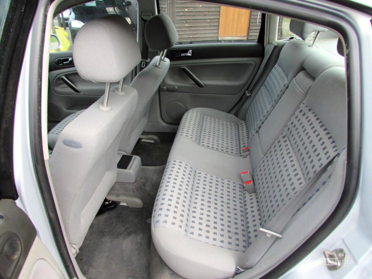 Volkswagen Passat, 2000 - pohled č. 16