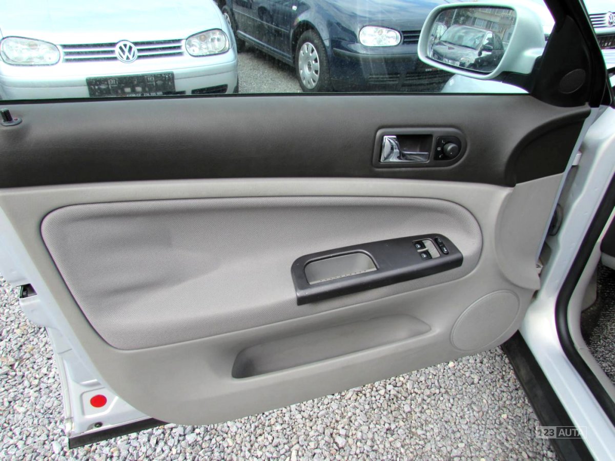 Volkswagen Passat, 2000 - pohled č. 19