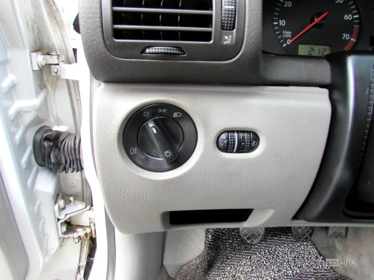 Volkswagen Passat, 2000 - pohled č. 22