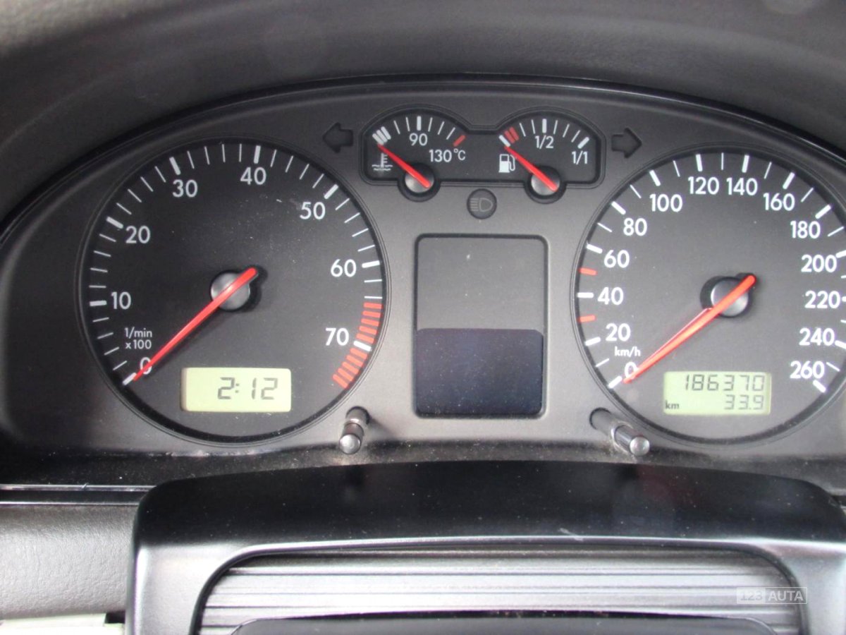 Volkswagen Passat, 2000 - pohled č. 23