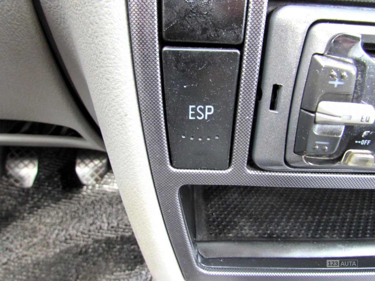 Volkswagen Passat, 2000 - pohled č. 26