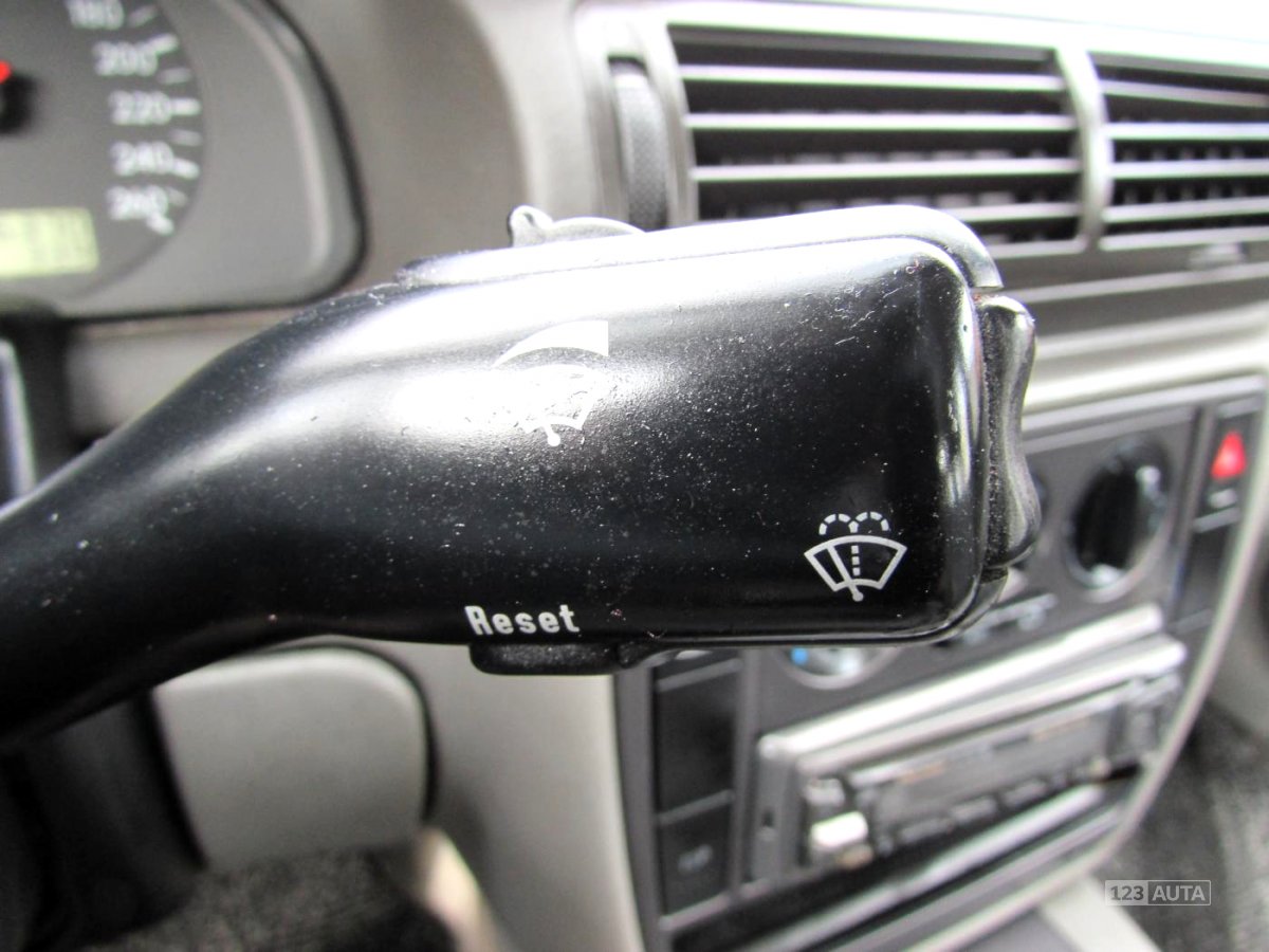 Volkswagen Passat, 2000 - pohled č. 27