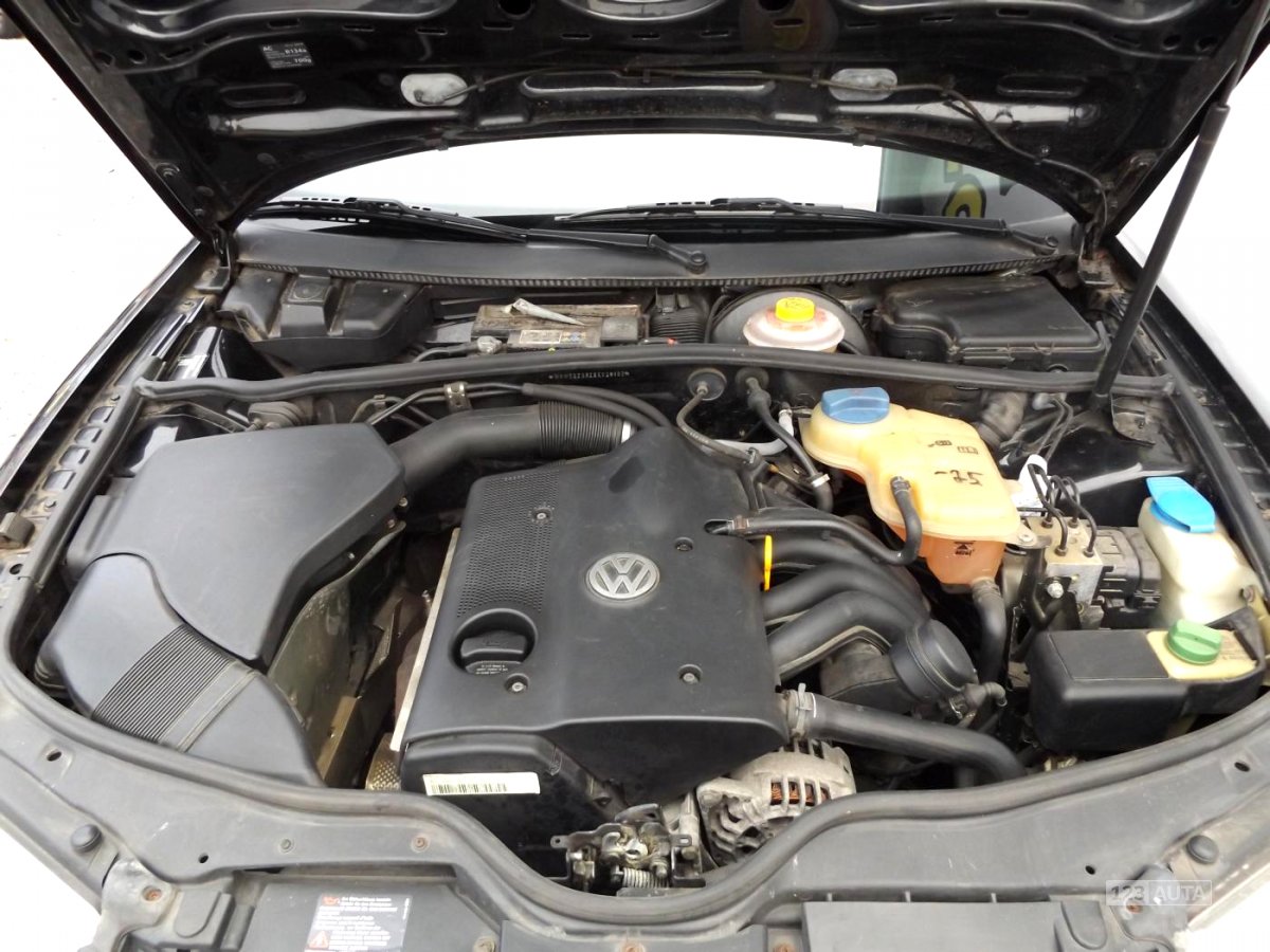 Volkswagen Passat, 1998 - pohled č. 25