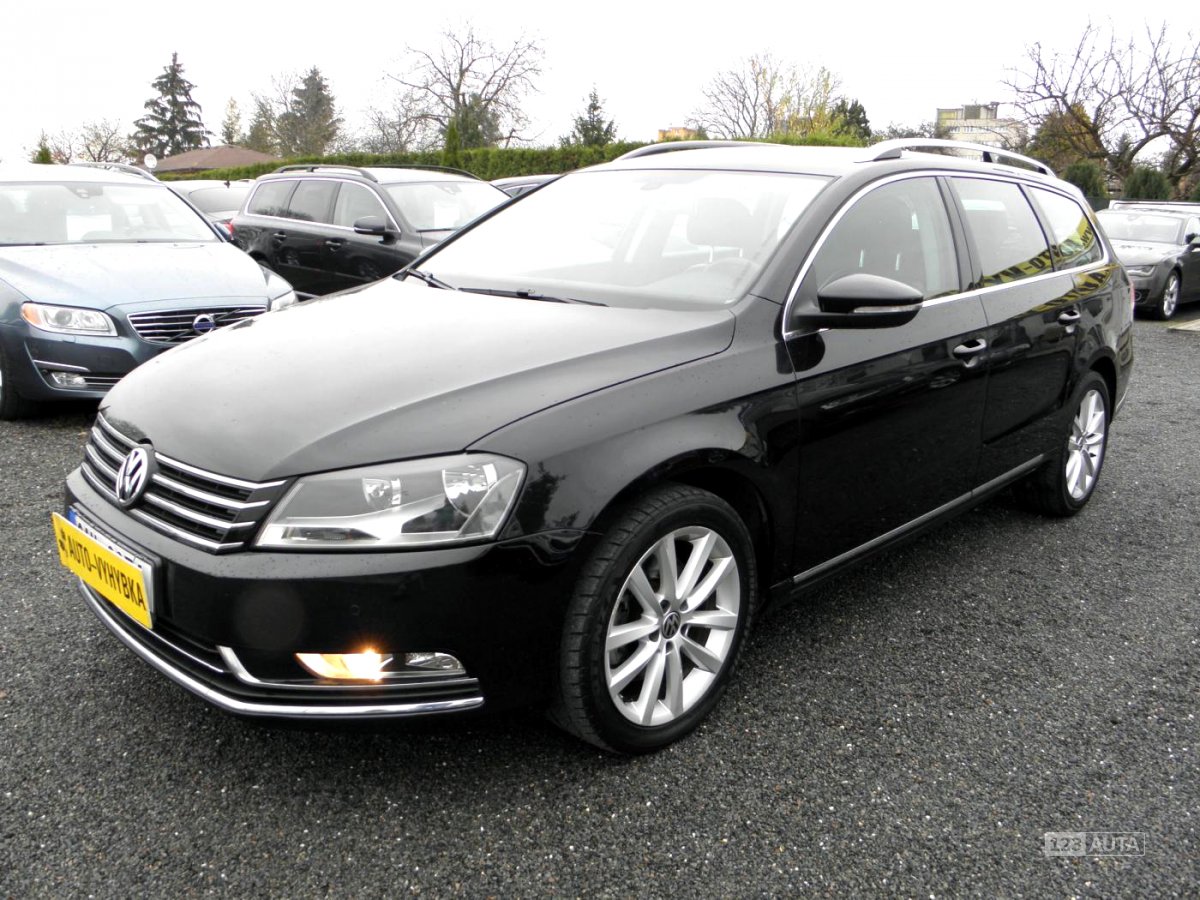 Volkswagen Passat, 2011 - pohled č. 2