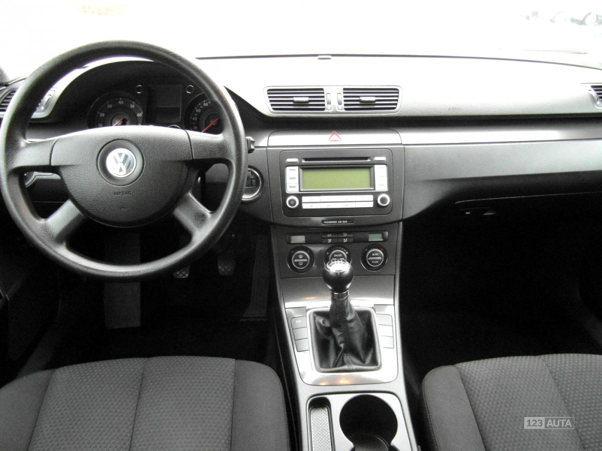 Volkswagen Passat, 2006 - pohled č. 8