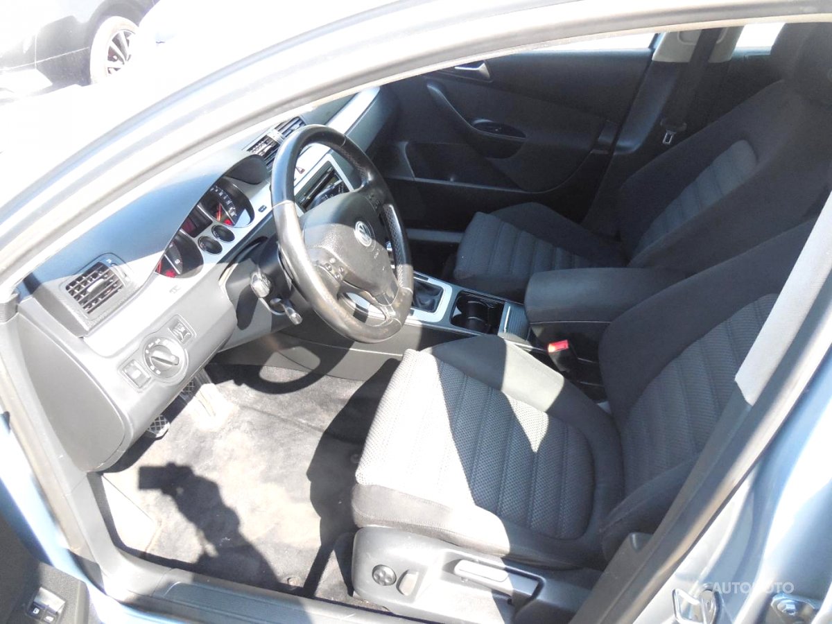Volkswagen Passat, 2008 - pohled č. 5