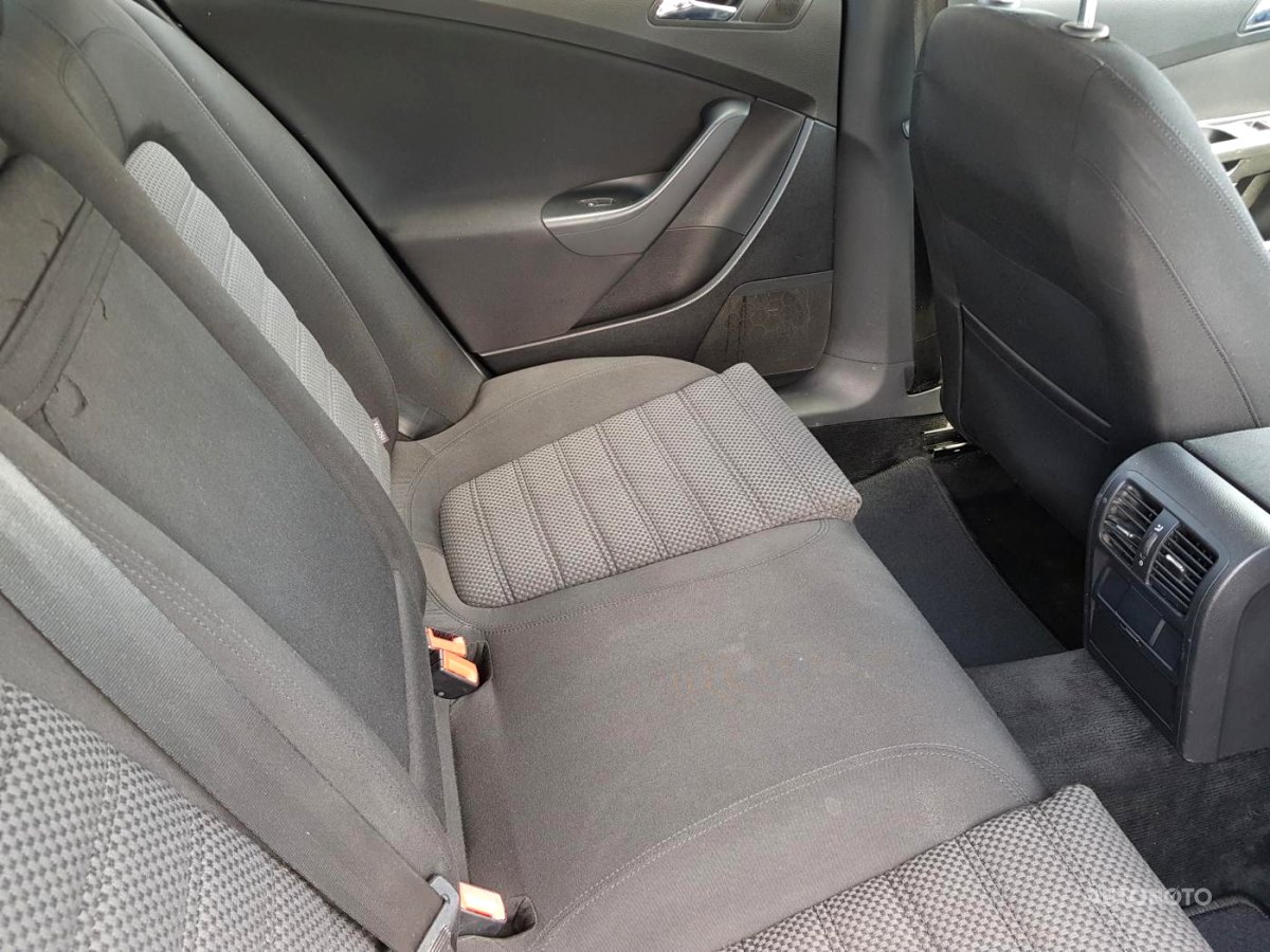 Volkswagen Passat, 2005 - pohled č. 7