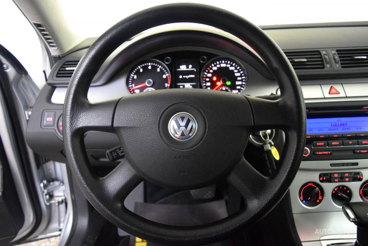 Volkswagen Passat, 2009 - pohled č. 10