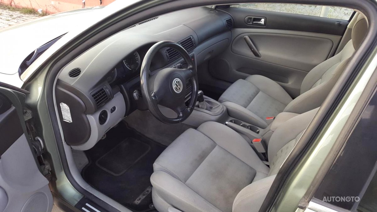 Volkswagen Passat, 2002 - pohled č. 8