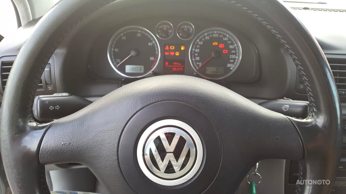 Volkswagen Passat, 2002 - pohled č. 9