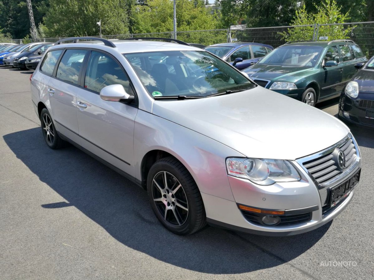 Volkswagen Passat, 2009 - pohled č. 3