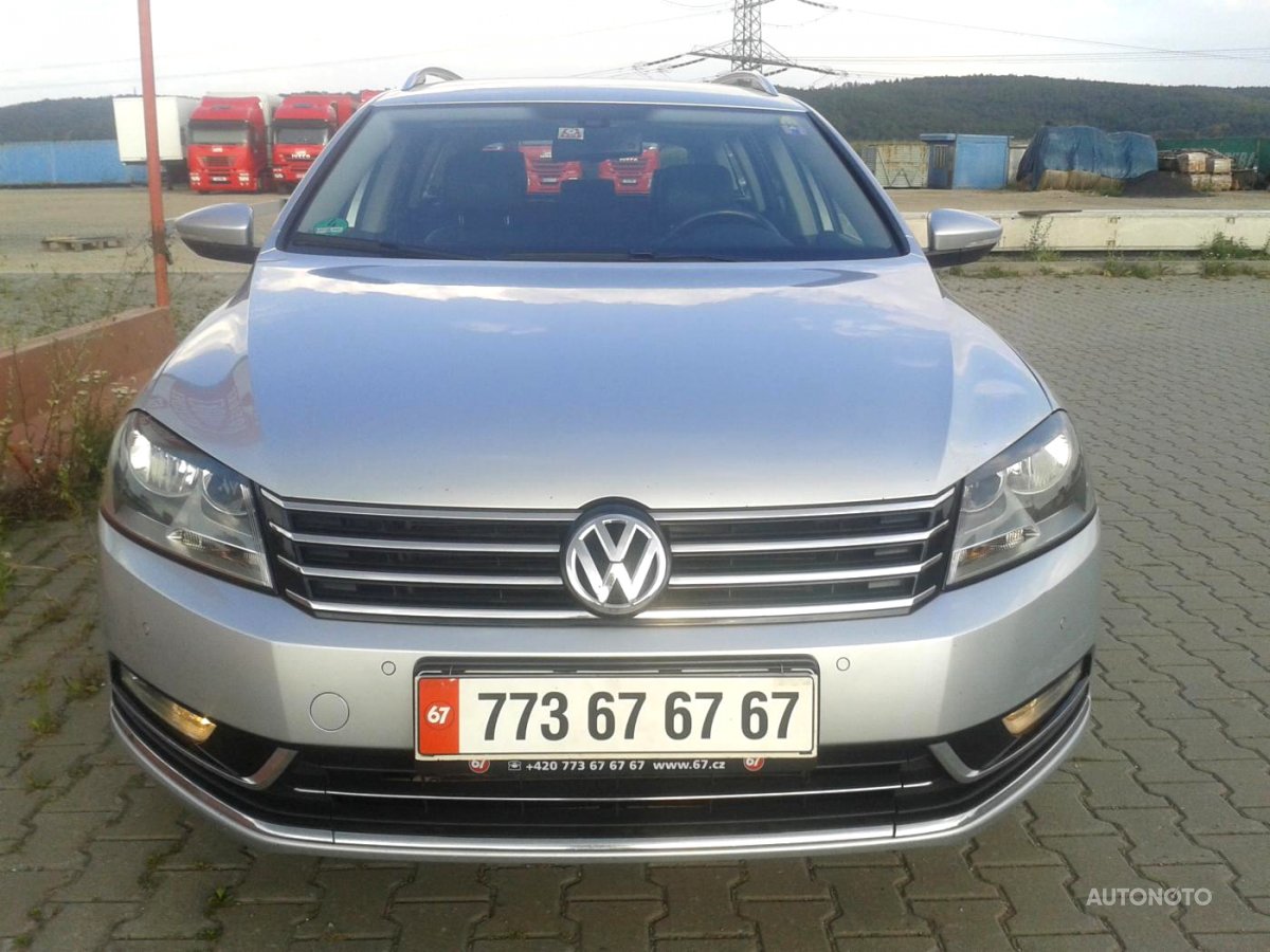 Volkswagen Passat, 2012 - pohled č. 2