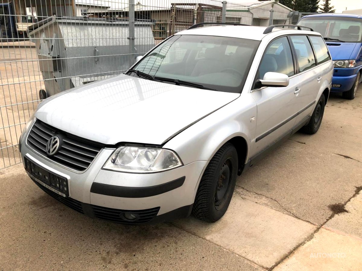 Volkswagen Passat, 2001 - celkový pohled