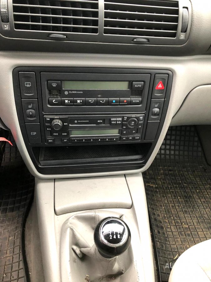 Volkswagen Passat, 2001 - pohled č. 3