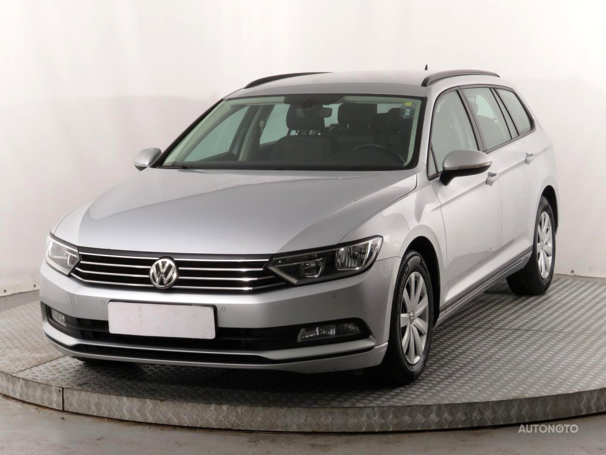 Volkswagen Passat, 2015 - pohled č. 3