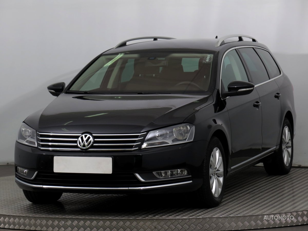 Volkswagen Passat, 2012 - pohled č. 3
